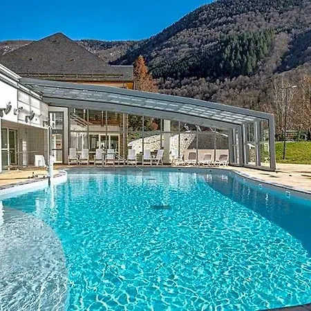 Village Club Les Balcons Des Pyrenees Szálloda 3*