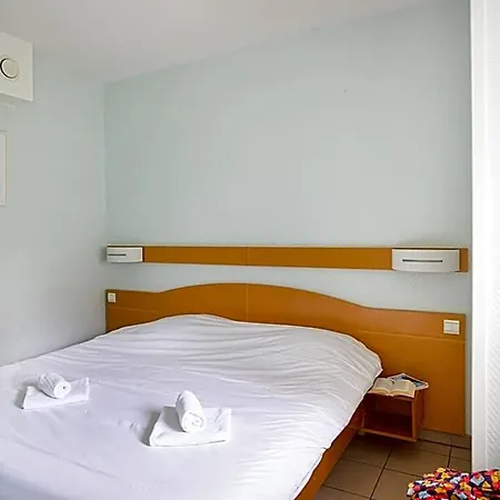 ホテル Village Club Les Balcons Des Pyrenees 3*